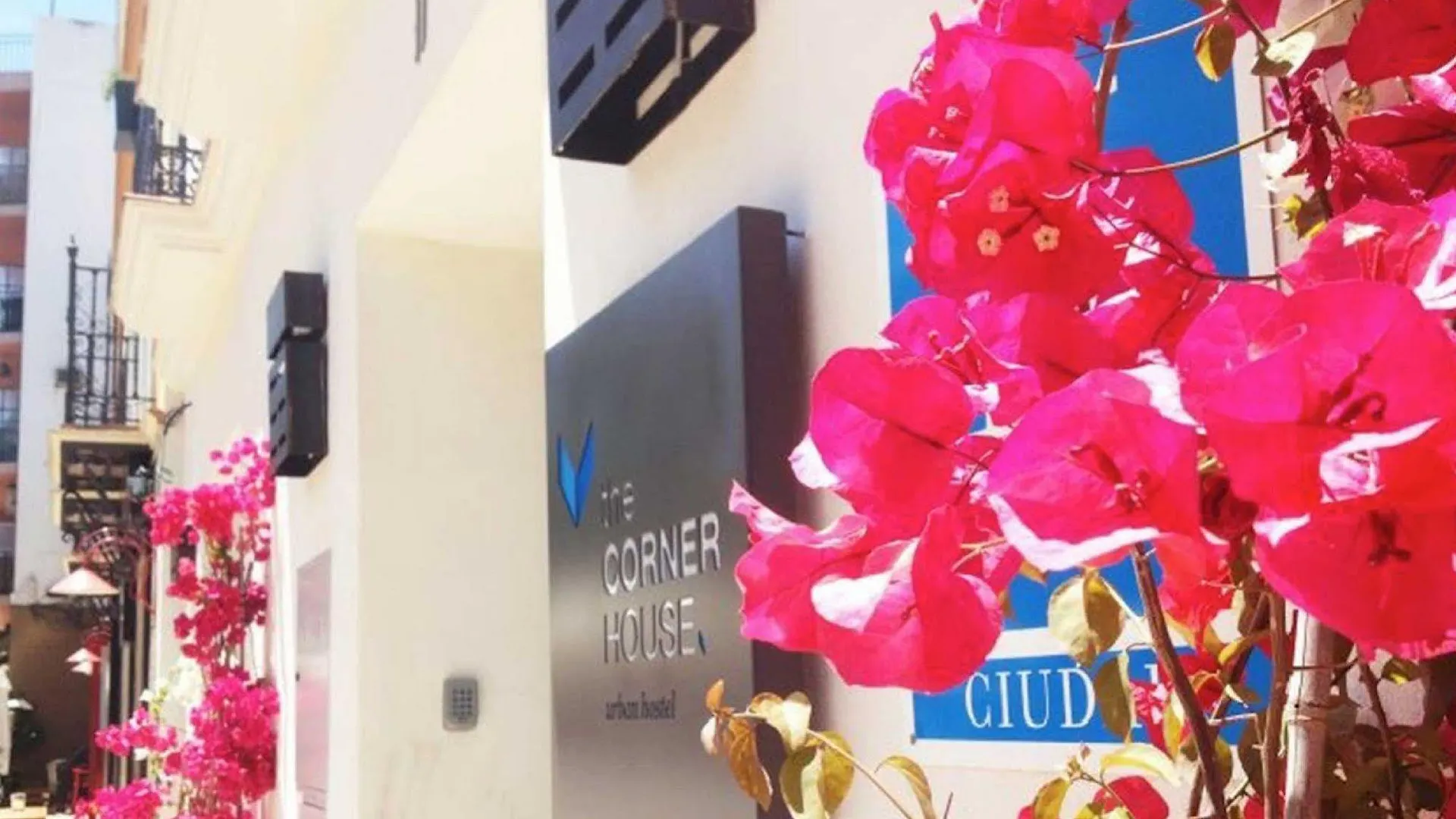 The Corner House Hotel Seville Guest house