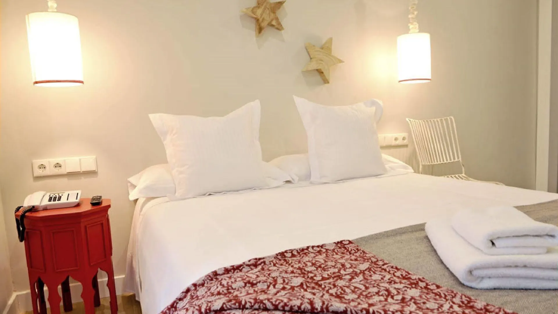 *** Guest house The Corner House Hotel Seville Spain