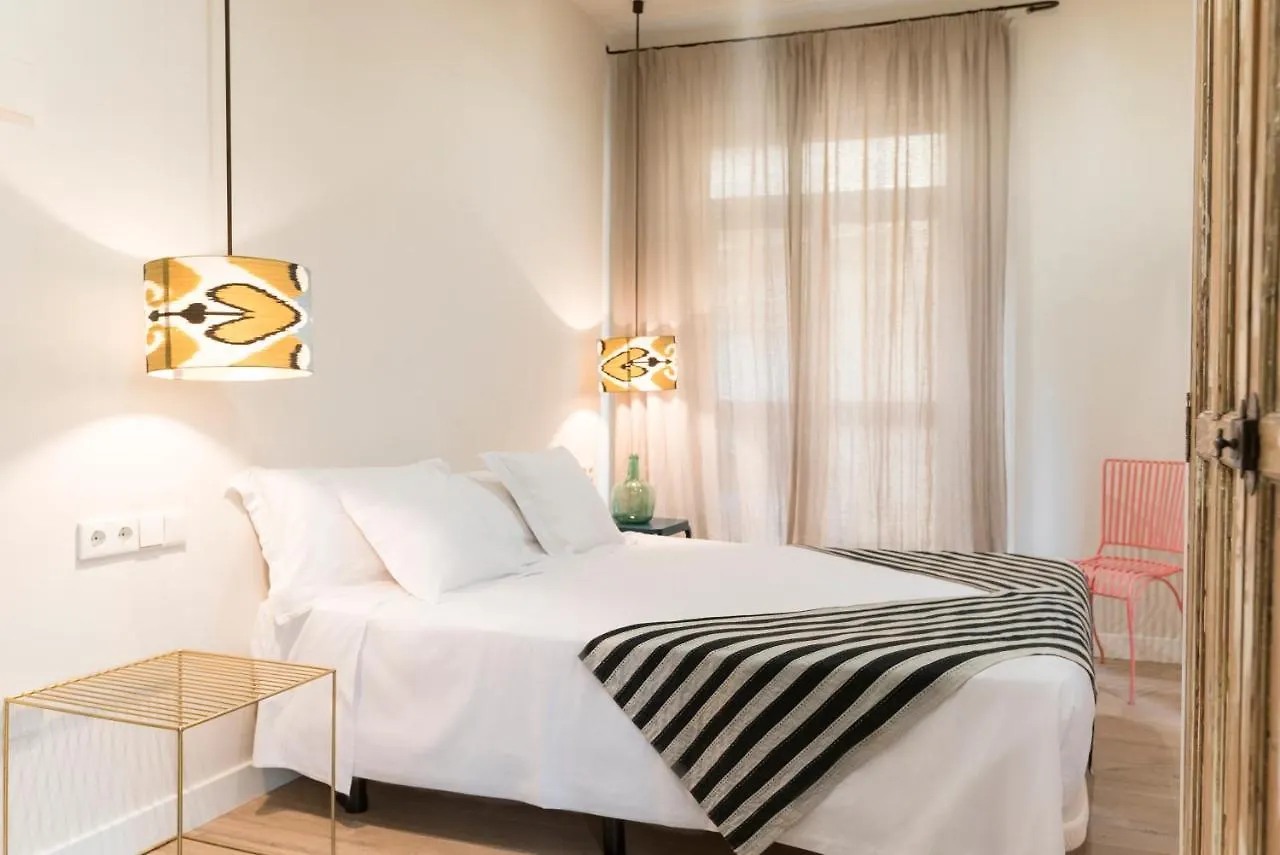 Guest house The Corner House Hotel Seville