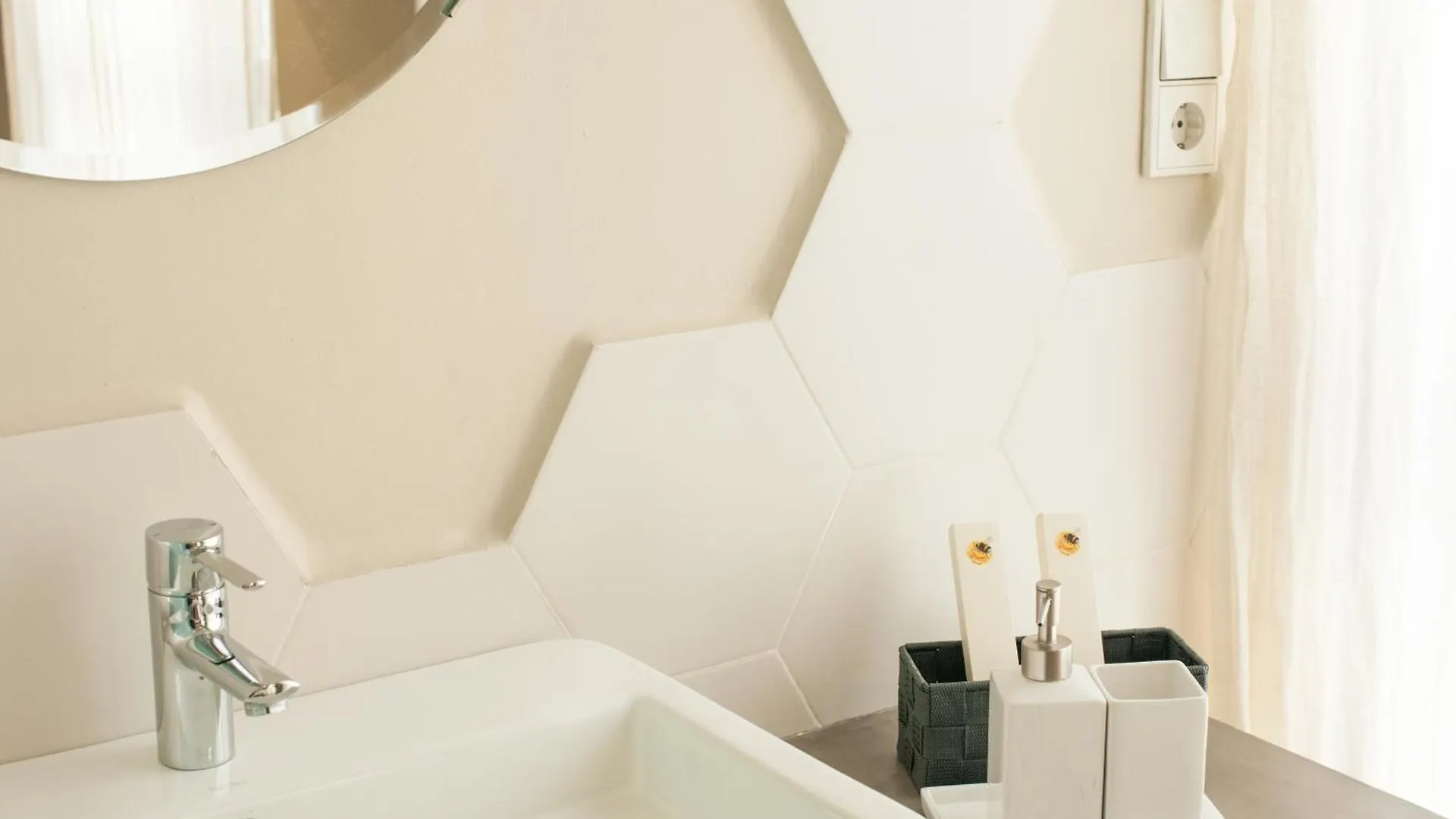 The Corner House Hotel Seville