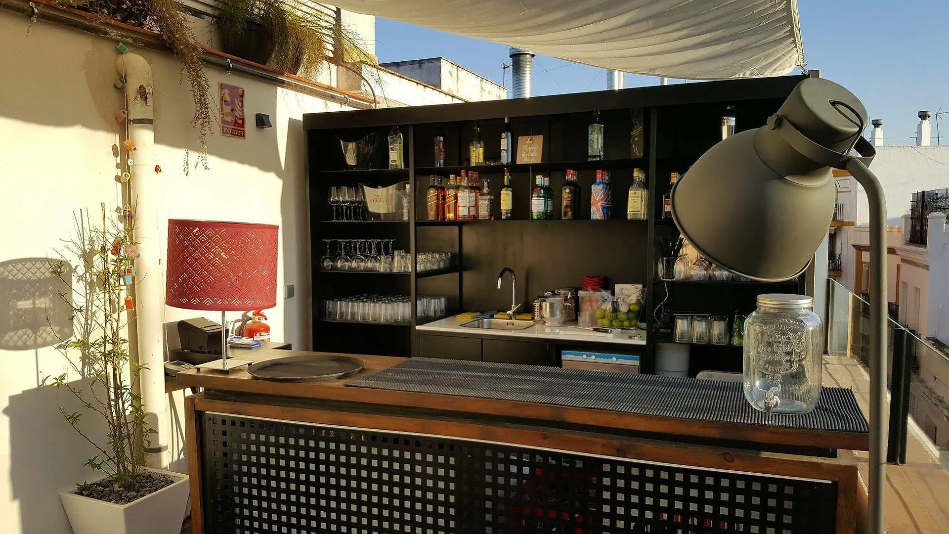 *** Affittacamere Hotel The Corner House Siviglia Spagna
