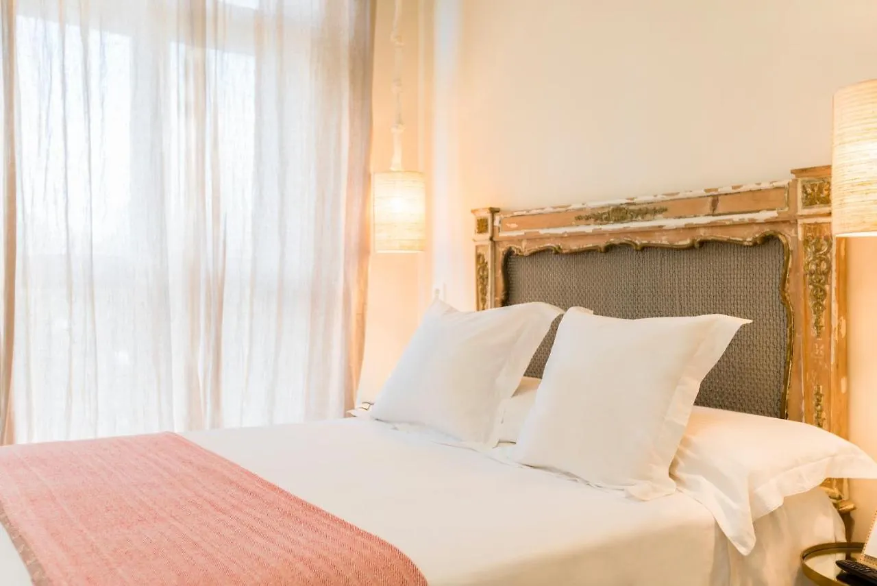 *** Affittacamere Hotel The Corner House Siviglia Spagna
