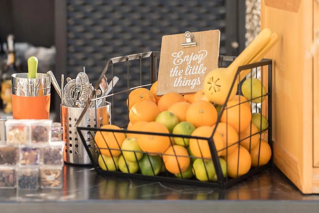 Affittacamere Hotel The Corner House Siviglia